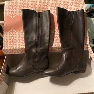 Gianni Bini, Size 7, Style: Take-Back; Chocolate
